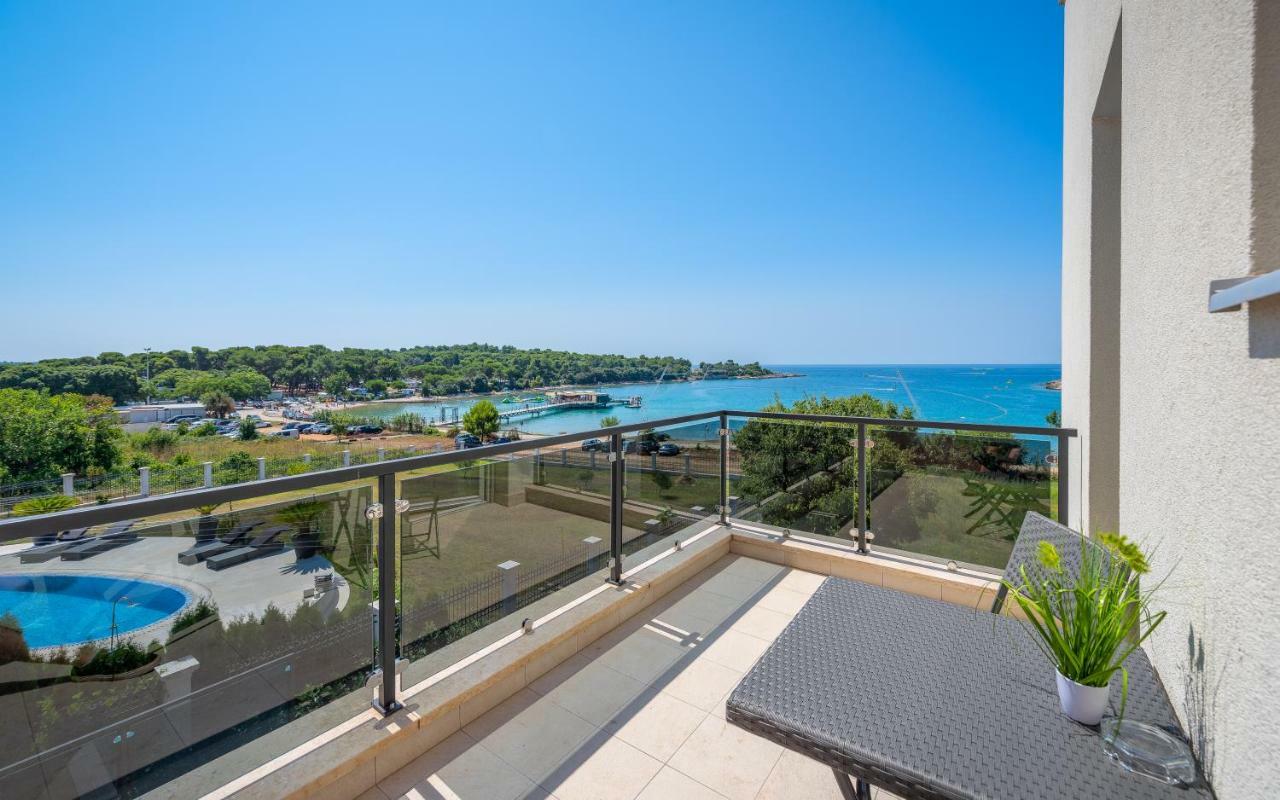 Cedar Villa *